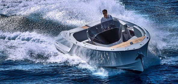 Frauscher 858 Fantom Air (2).jpg