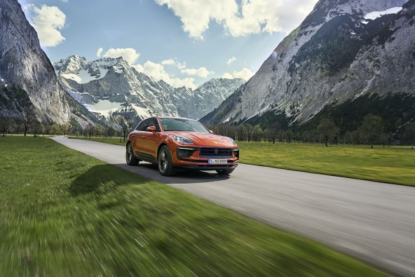Porsche Macan S.jpg