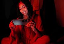 Honor 90 Flicker Free Effect foto.jpg