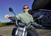 BMW Motorrad ConnectedRide pametne naočale (9).jpg