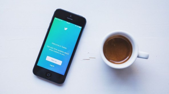 TWITTERU NE IDE DOBRO: Prihodi od oglasa su prepolovljeni