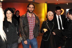 Dotjerana Jelena Popović Volarić na premijeri filma o Bondu