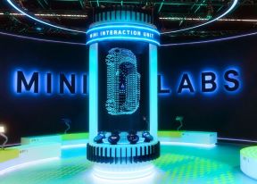 Mini i Samsung Display (3).jpg