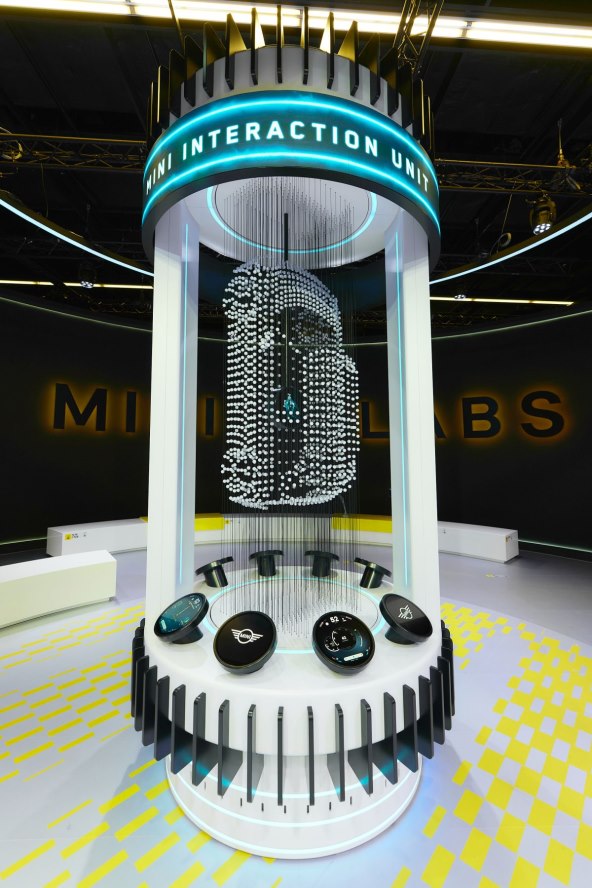 Mini i Samsung Display (5).jpg