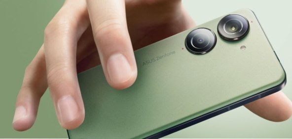 Asus Zenfone 10 (1).jpg