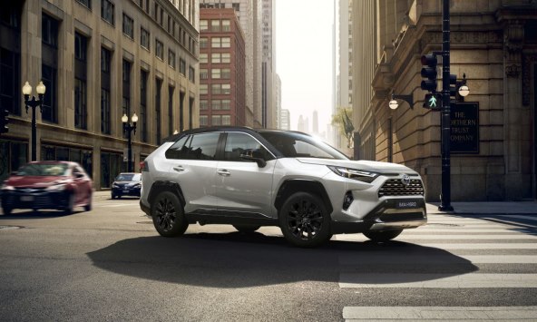 Toyota RAV4 za 2023 (7).jpg