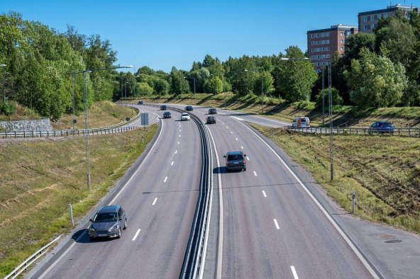 Švedska autocesta prometnica cesta (2).jpg