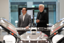 Porsche design x HONOR_2.jpg