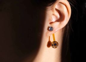 Pametna naušnica Thermal Earring (2).jpg