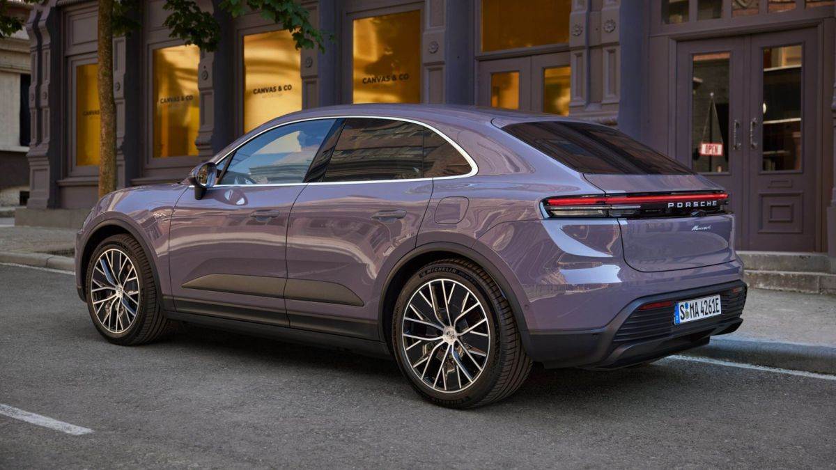 Porsche Macan (2).jpg