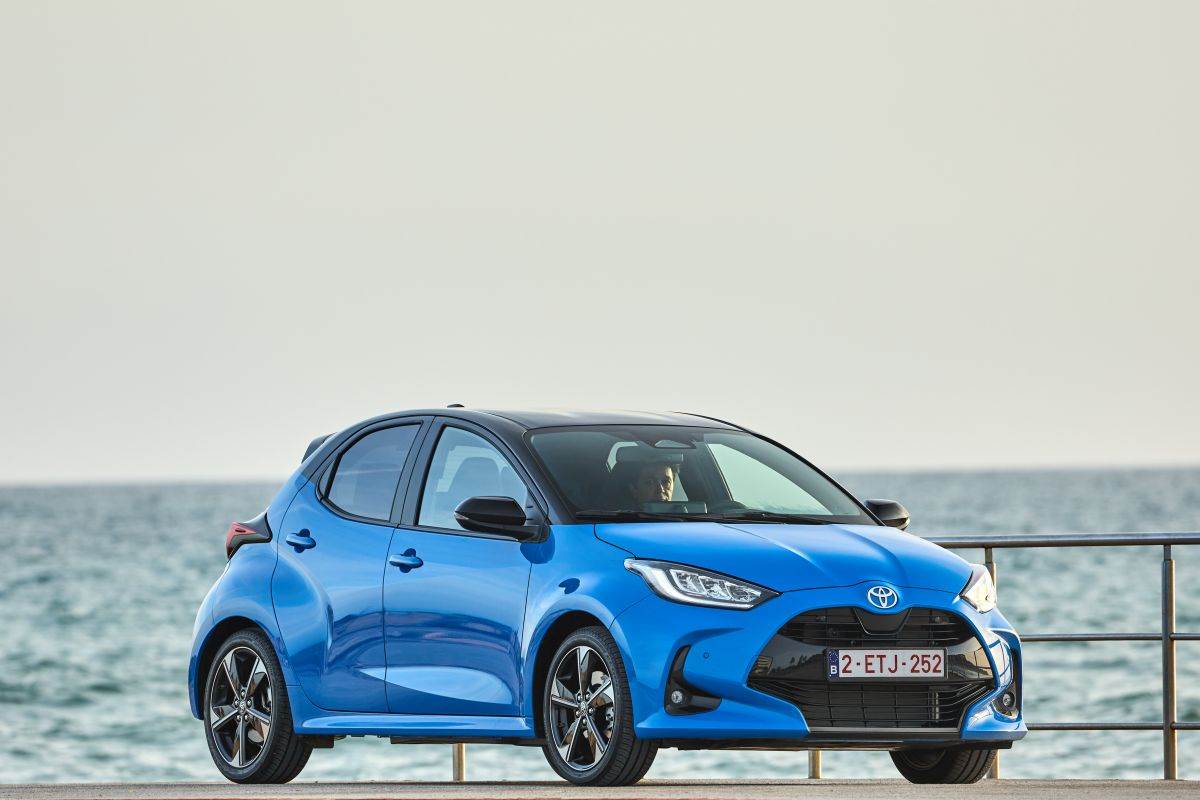 Toyota Yaris (11).jpg