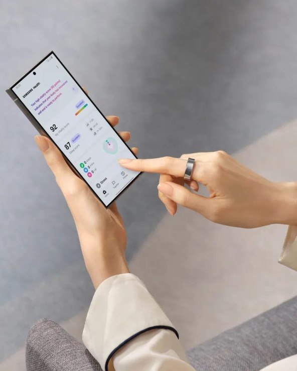 Samsung Galaxy Ring (2).jpg
