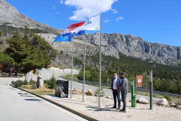 SAMOODRŽIVI PAMETNI SPREMNICI ZA OTPAD: Uz solarni panel komuniciraju s mobilnom mrežom