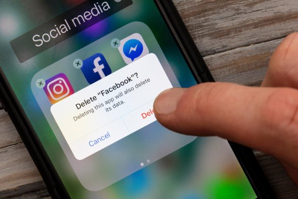 PRIKUPLJAJU PODATKE, TROŠE BATERIJU Ove su aplikacije štetne po vaš telefon