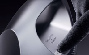 Balenciaga I Bang & Olufsen Speaker Bag (5).jpg