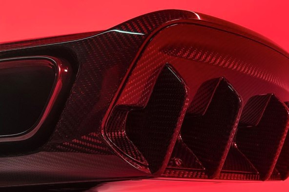 AMG GT zvučnik (1).jpg