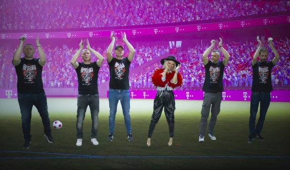 VIRTUALNI STADION Počele su pripreme za nogometno ludilo