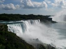 CRVEN BIJELI PLAVI! 'Čekirajte' Nijagarine slapove, ovaj vikend svijetle u bojama Hrvatske 