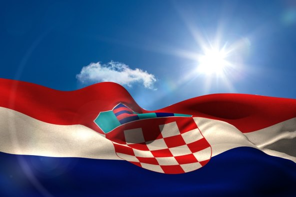 CRVEN BIJELI PLAVI! 'Čekirajte' Nijagarine slapove, ovaj vikend svijetle u bojama Hrvatske
