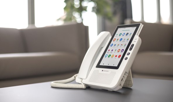 CoComm lansira kombinaciju tableta, pametnog telefona i radne površine