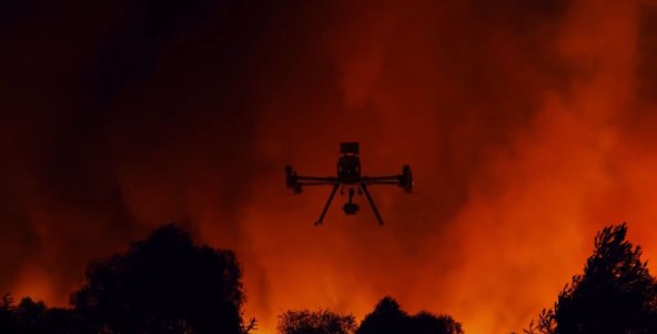 NOVA ERA AUTONOMNIH BESPILOTNIH LETJELICA Prva svjetska platforma za dronove s 5G i AI-jem