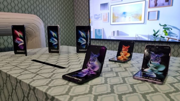 Samsung Galaxy Z Flip3 5G
