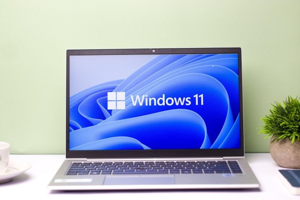 Windows 11 laptop