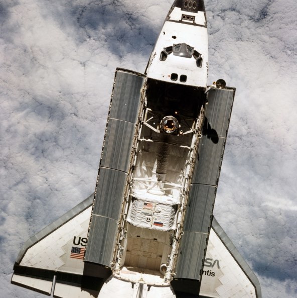 Atlantis STS-79 (5)