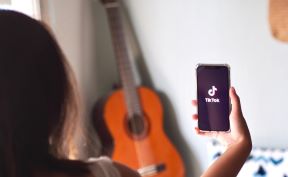 TikTok (1)