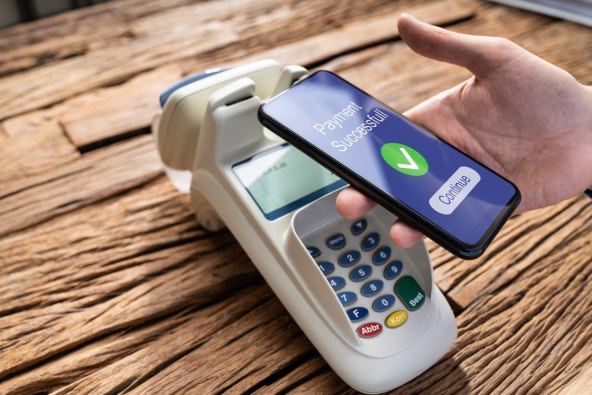 NFC pametni telefon (1)