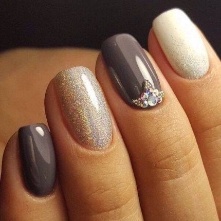 Kety BeautyNails časti Vas i Vaše prijateljice, pripremite svoje nokte za blagdane!