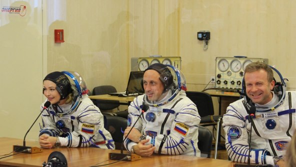 Yulia Peresild, Klim Shipenko, Anton Shkaplerov (7)