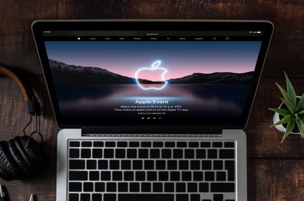 Apple MacBook Pro (1)