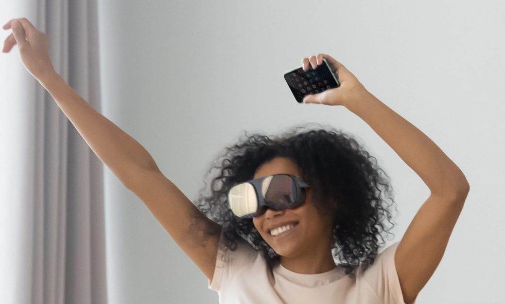 HTC Vive Flow (8)