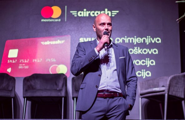 Hrvoje Ćosić, Aircash