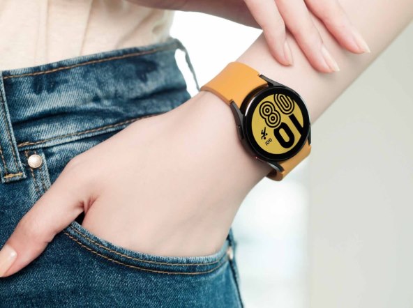 Samsung Galaxy Watch4.jpg