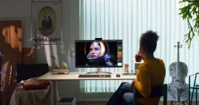 LG UltraFine_Lifestyle 00.jpg