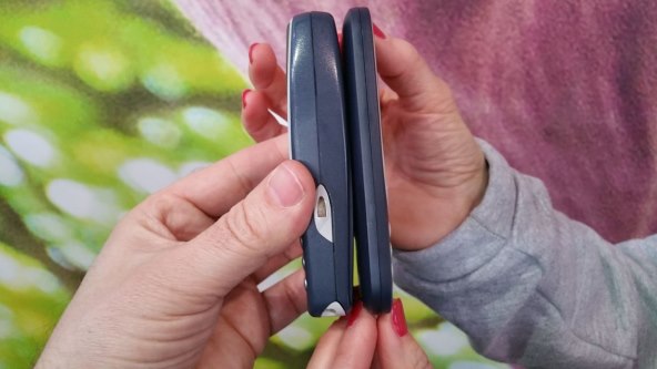 Nokia 3310 i Nokia 3310 (2020) Krunoslav Ćosić.jpg