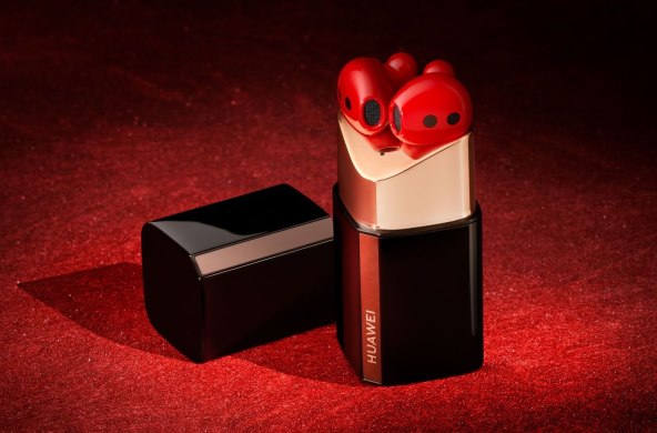 Huawei LipstickFreeBuds.jpg