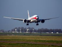 Avion zrakoplov slijetanje (2).jpg