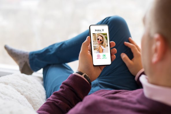 Online dating servis (1).jpg