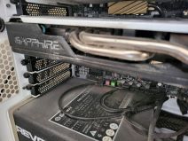 DOBRA ILI LOŠA POZICIJA? Opasnosti koje prijete računalu na podu