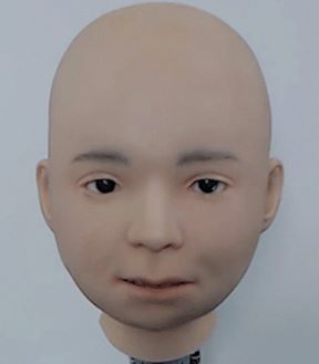 Nikola robot beba (3).jpg