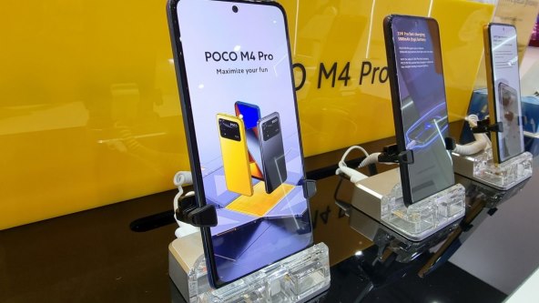 POCO M4 Pro (3).jpg