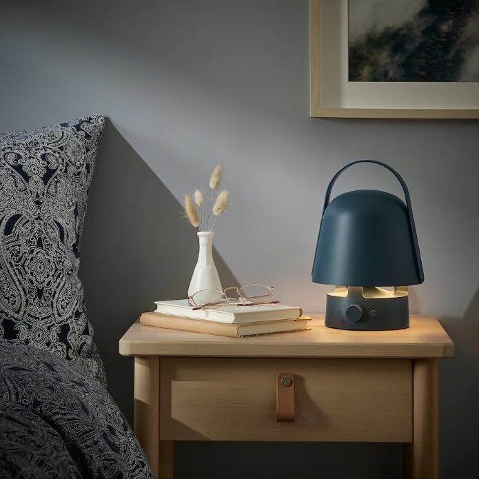Ikea Vappeby Bluetooth zvučnik lampa (5).jpg