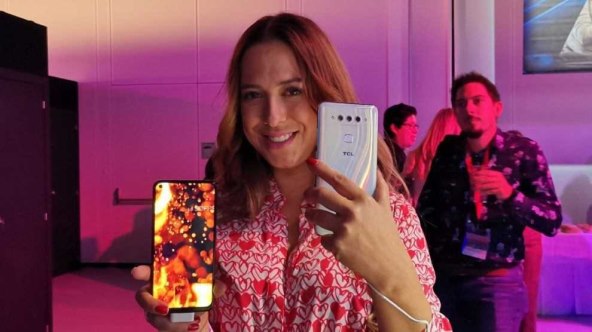 TCL Plex Andreja Majer Berlin IFA 2019.jpg