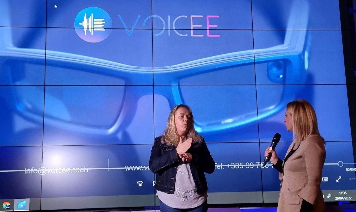 Voicee Pametne naočale za gluhe osobe (3).jpg