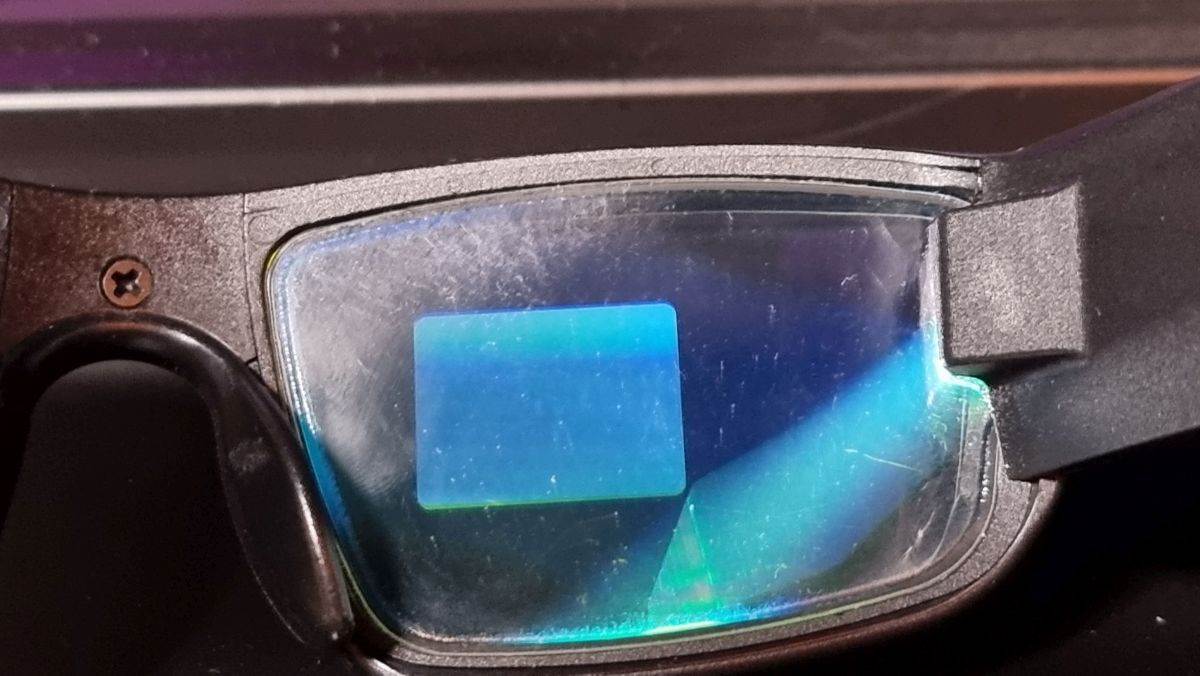 Voicee Pametne naočale za gluhe osobe (13).jpg