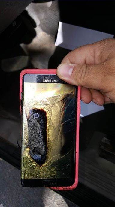 Telefon na suncu Samsung (4).jpg