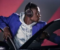 Mercedes-Benz MG20 Wireless Gaming Headphones (2).jpg